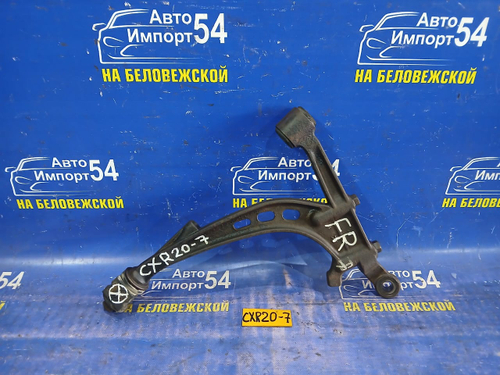 Рычаг передний правый TOYOTA ESTIMA 1995