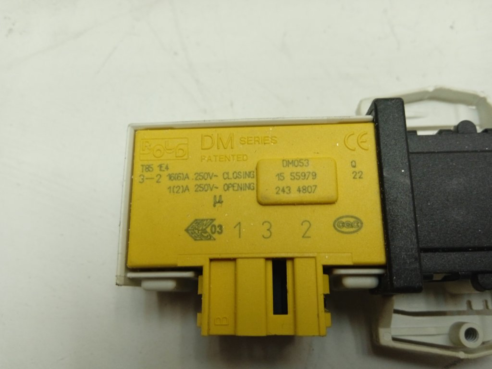 CS41072D кт126 Блокировка люка для стиральной машины Candy 41041367 б/у