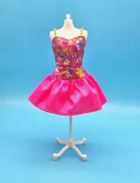 Одежда для куклы Барби