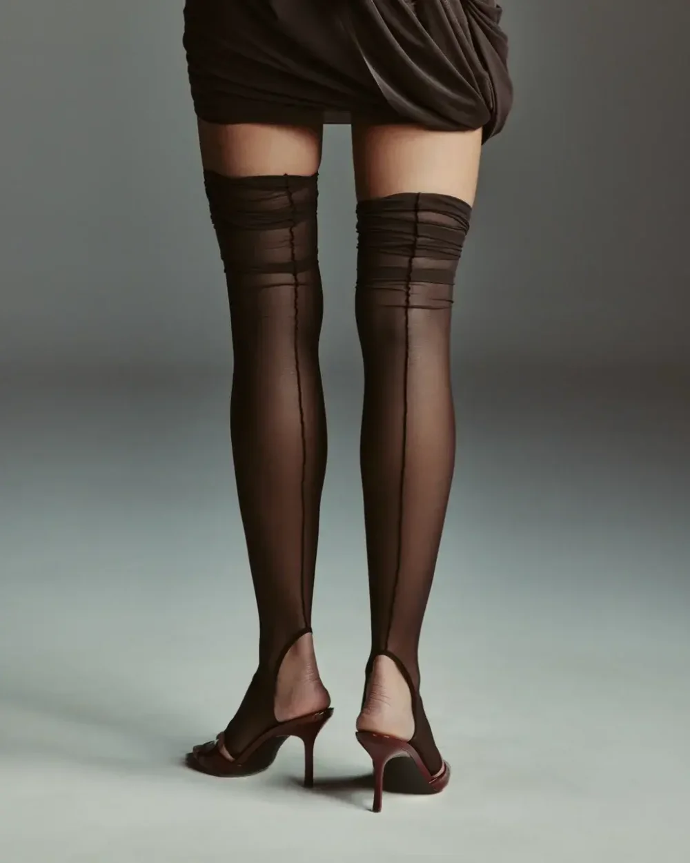Чулки коричневые