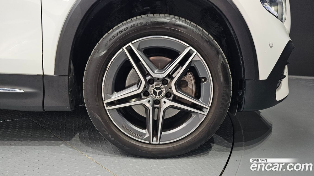 Mercedes-Benz GLB-Class X247 GLB250 4MATIC (07.2022)