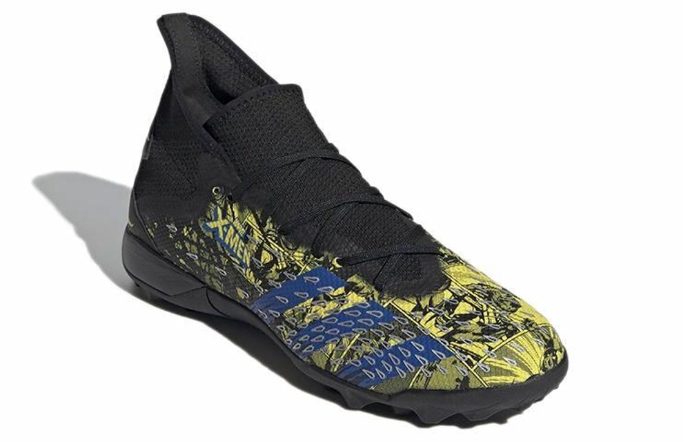 Кроссовки Marvel Wolverine X Adidas Predator Freak.3 Tf