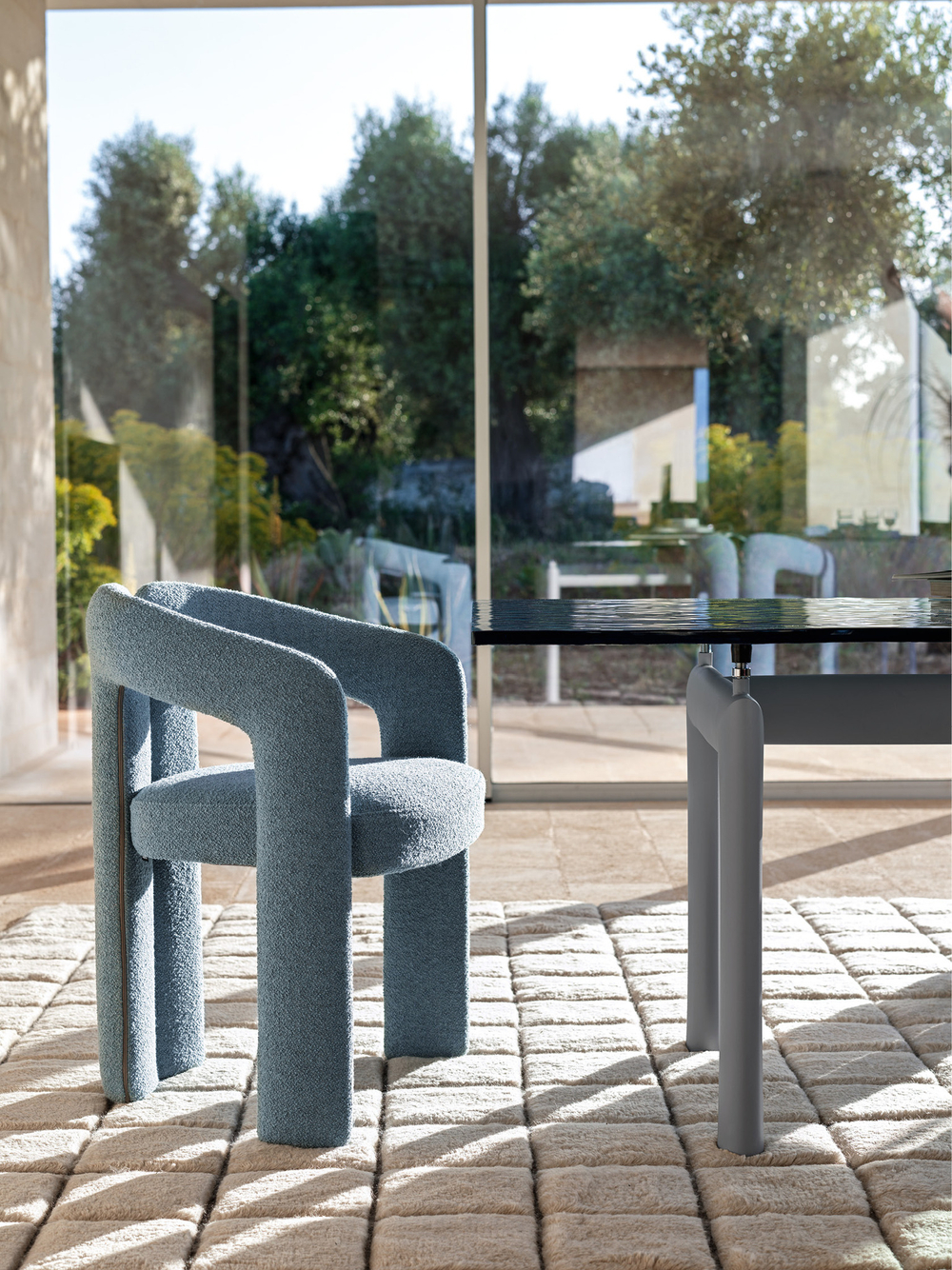 Стол Cassina 6 TABLE TUBE D’AVION