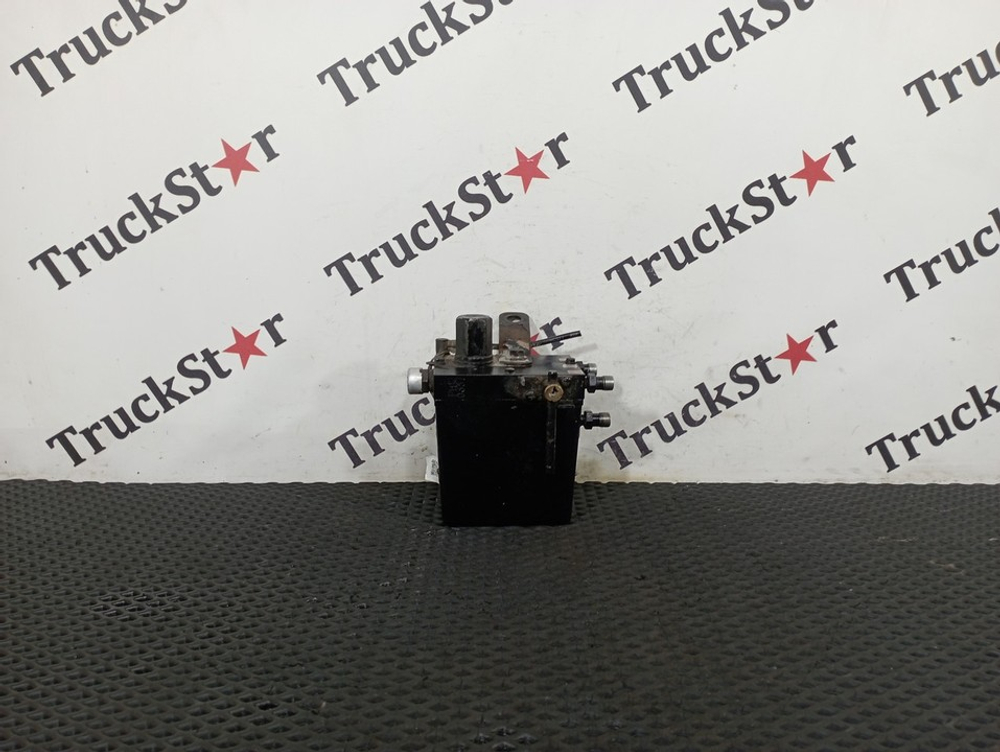 Насос подъема кабины 2023г