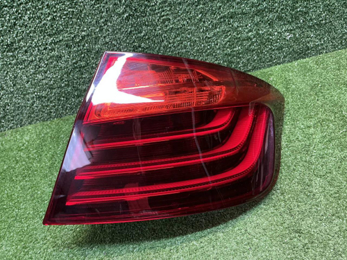 Фонарь правый внешний BMW 5er F10 (2013-2017)