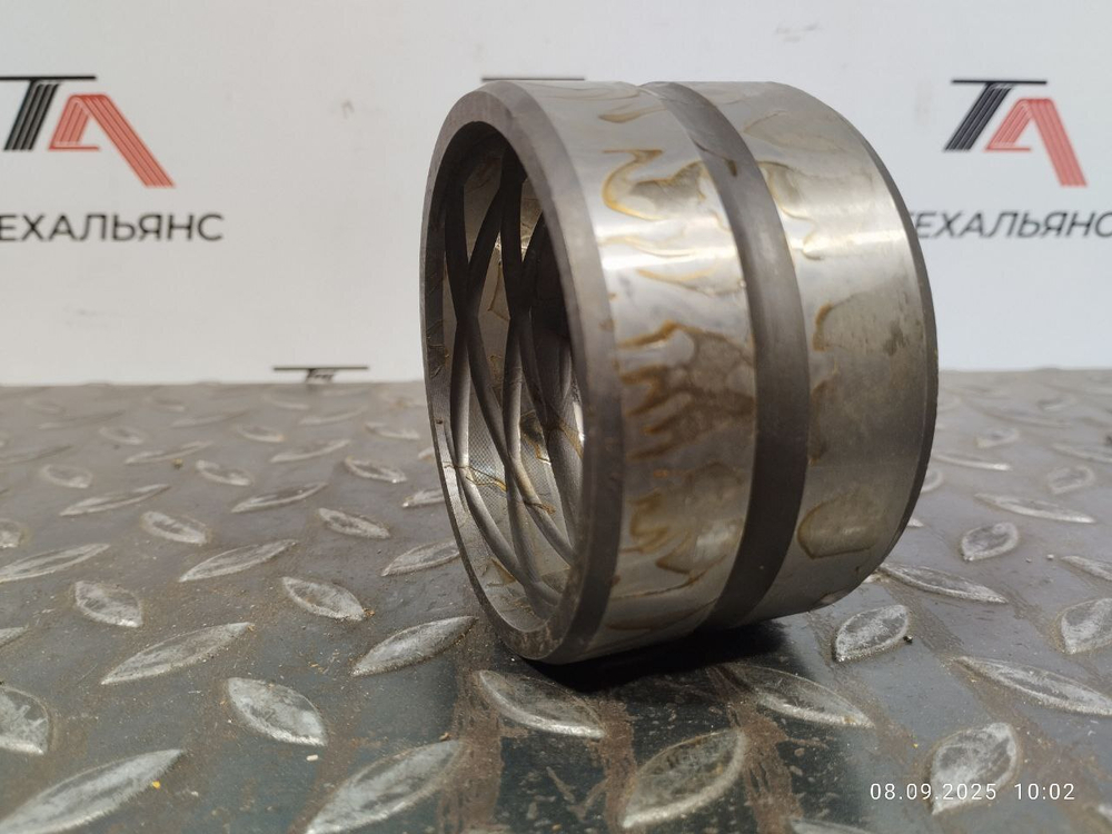 Втулка 212-8960