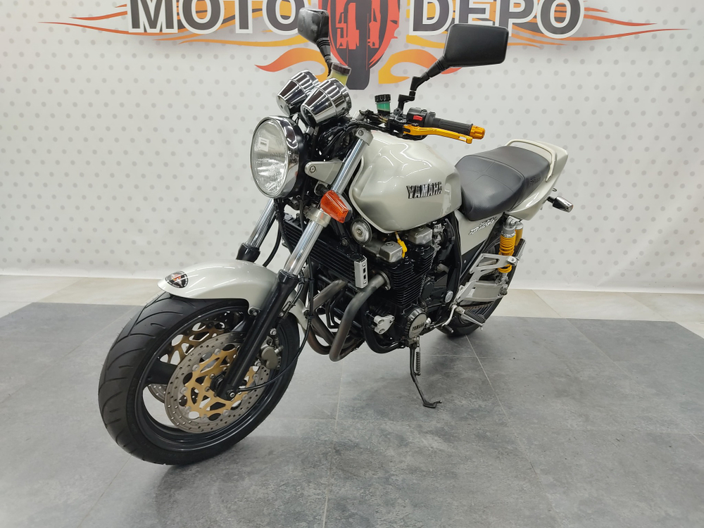 Yamaha XJR1200 , 1998