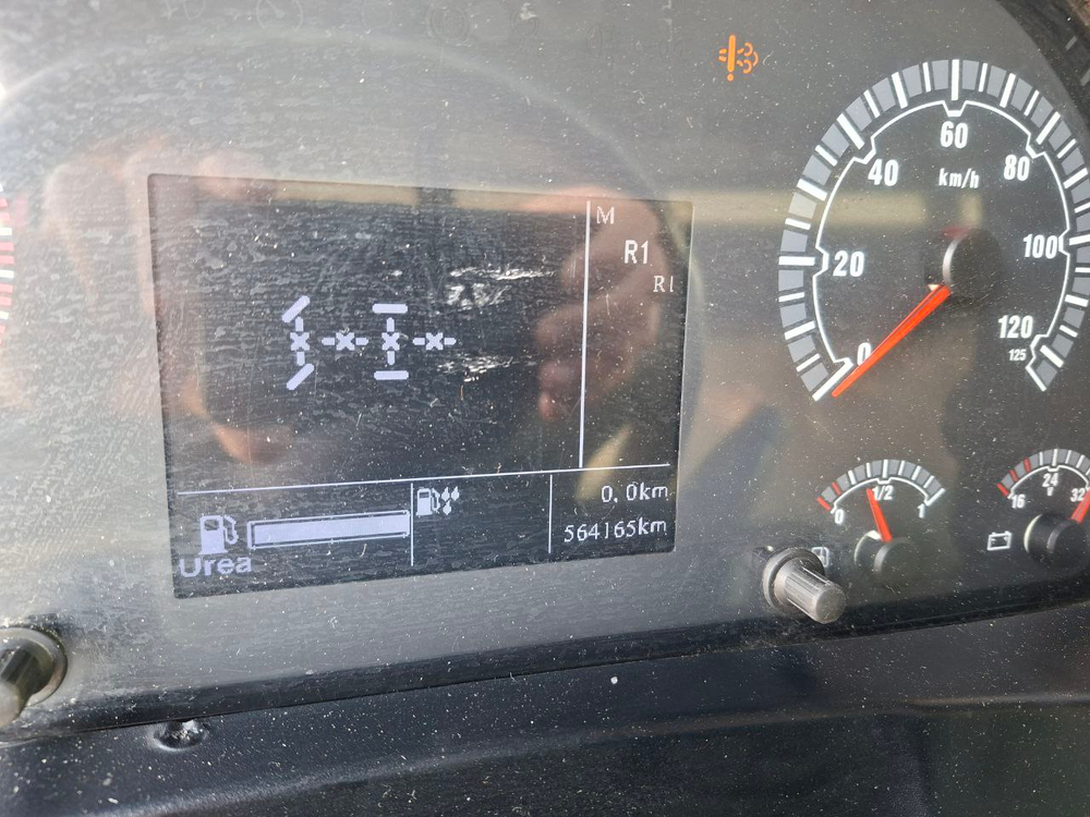 SITRAK C7H 6x4 Седельный тягач ZZ4256V364HE (Дизельный, 12,4 л, 480 л.с., АТ)