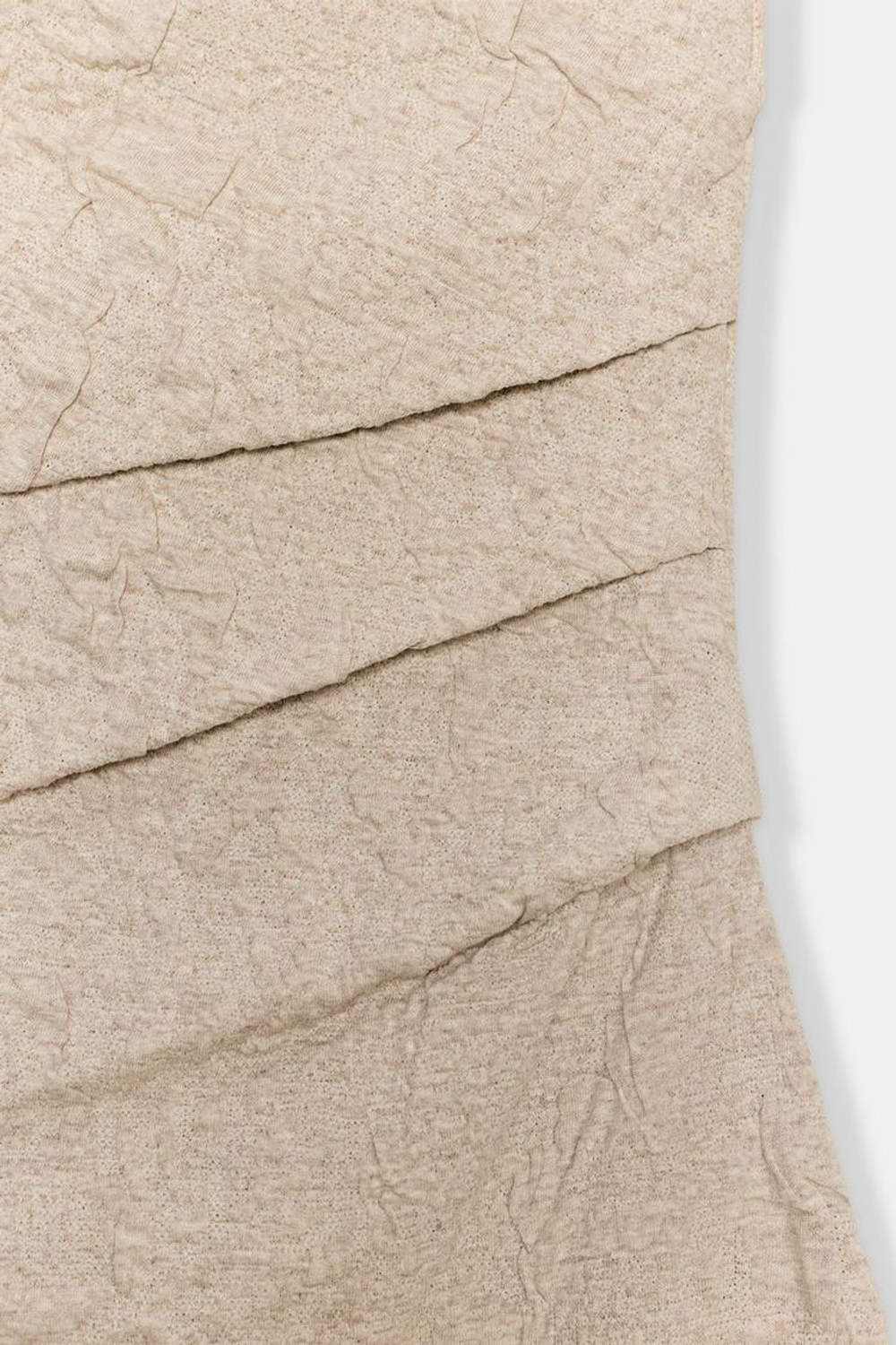 ZARA ЖАККАРДОВОЕ ПЛАТЬЕ СО СКЛАДКАМИ, РОЗОВАТО-КОРИЧНЕВЫЙ