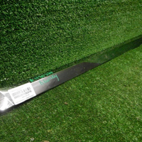 Молдинг двери задний правый Bentley Bentayga (2015-2020)