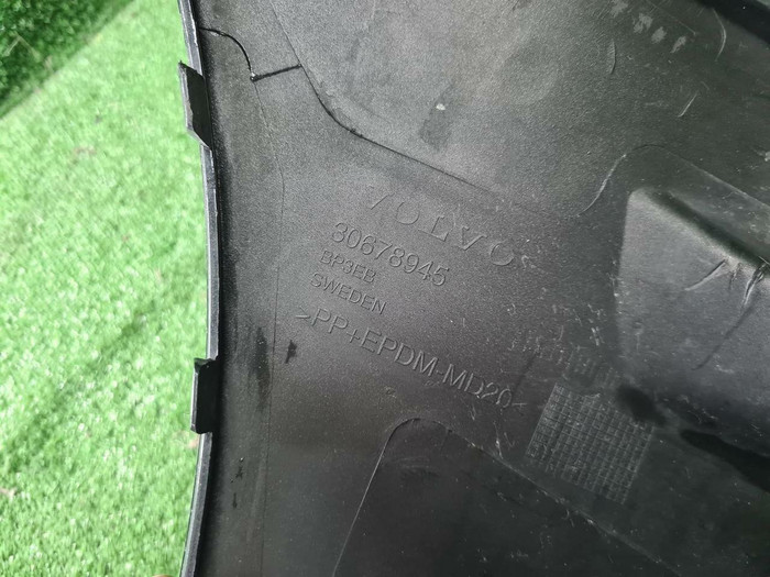 Бампер передний Volvo XC90 1 (2006-2014)