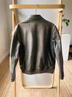 Кожаная куртка John Galliano, 140