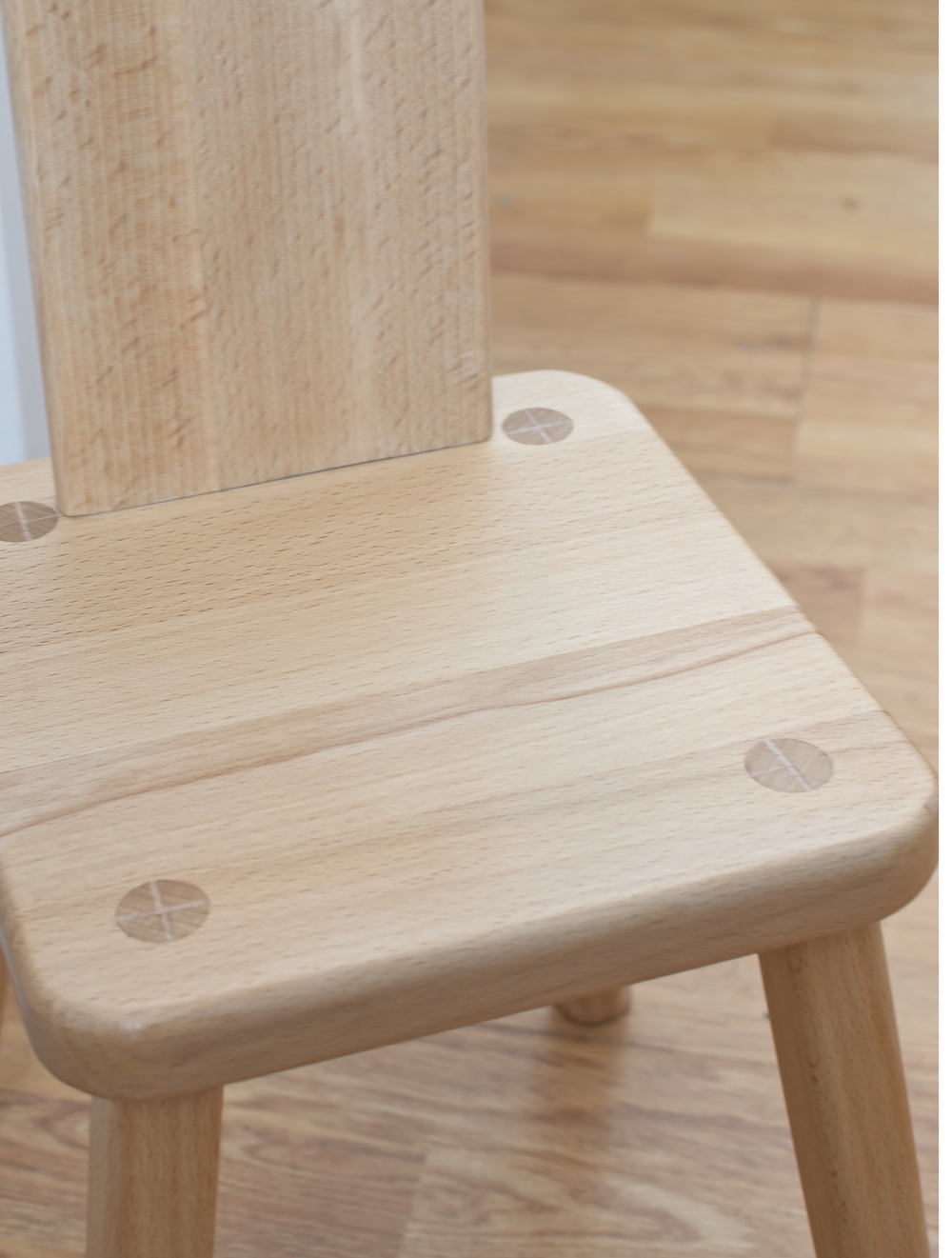 Детский стульчик