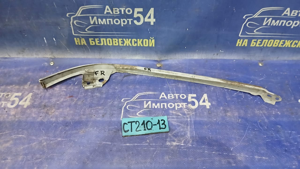 Планка под фару правая TOYOTA CORONA PREMIO 1996