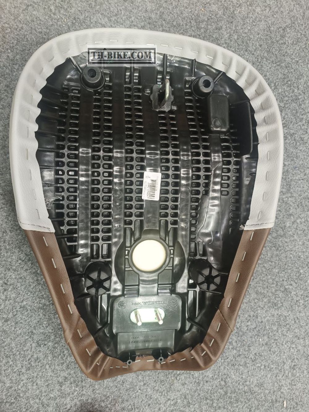 77100-K0G-T61ZB. SEAT COMP., SINGLE. HONDA