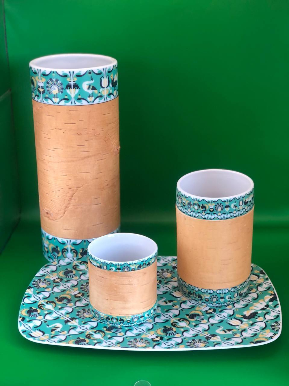 Ваза фарфоровая с берестой. Коллекция  Изразец Коломенское. Птицы. Бревно (Log).