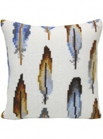 "Красивые перышки"-5413  подушка