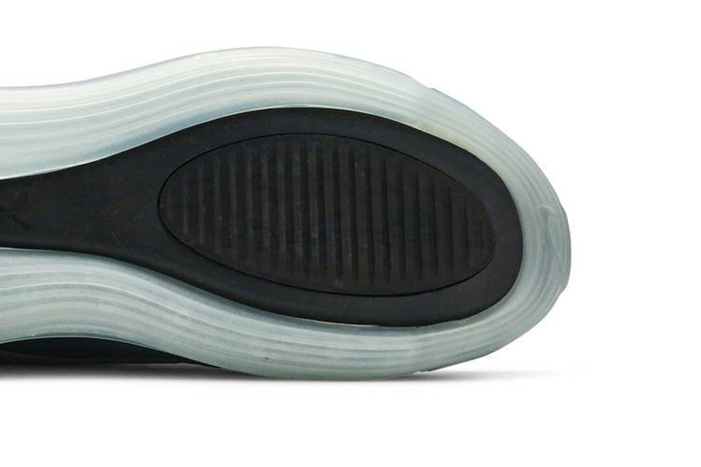 Кроссовки Nike Air Max 720