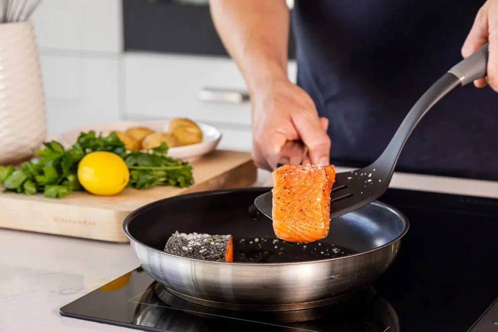 KitchenAid Флюгер Coreline серый