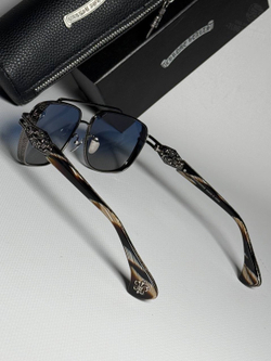 Солнечные очки Chrome Hearts