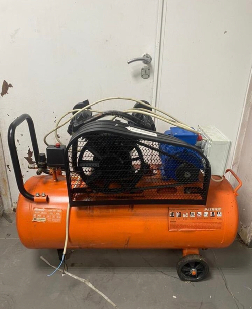 PATRIOT Компрессор 100 л.,поршневой масл ремень привод,380В, 2,2 кВт, 400л/мин, 8бар, 57кг
