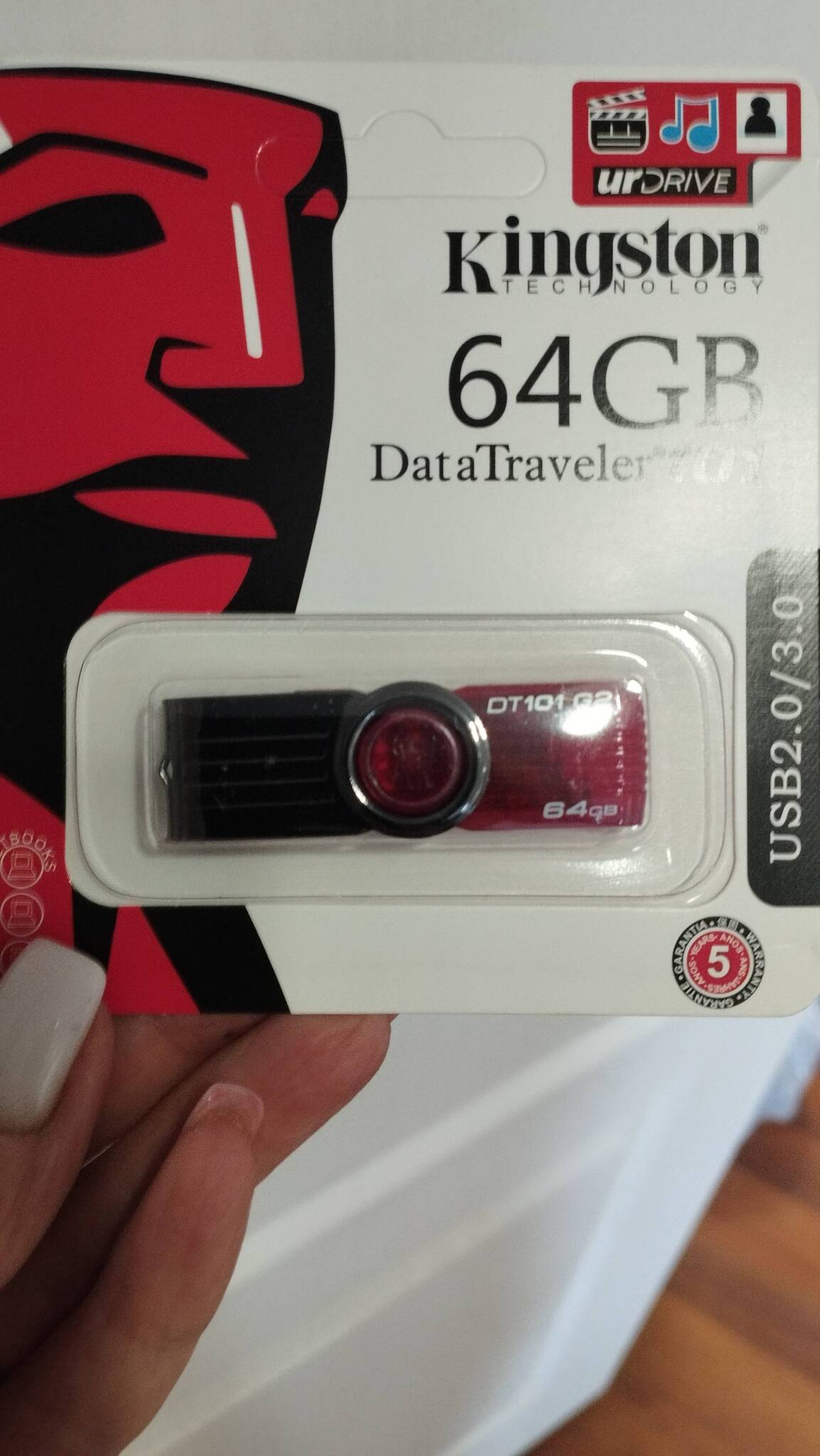 Флешка Kingston USB 2.0/3.0 64GB