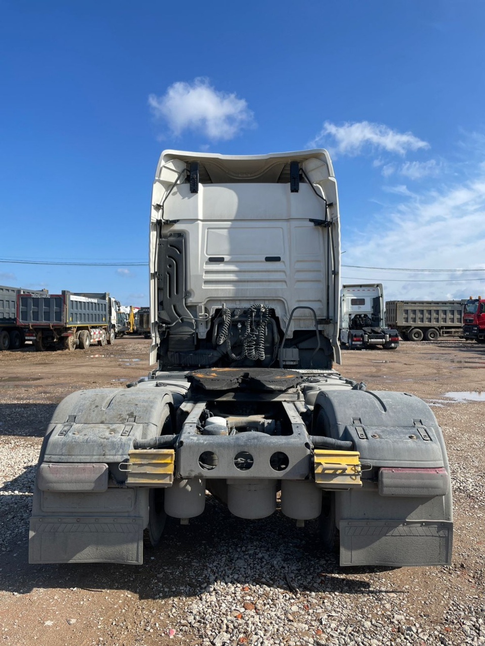 MAN TGX 4x2 Седельный тягач 18.480 4x2 BLS (Дизельный, 12,4 л, 480 л.с., АТ)