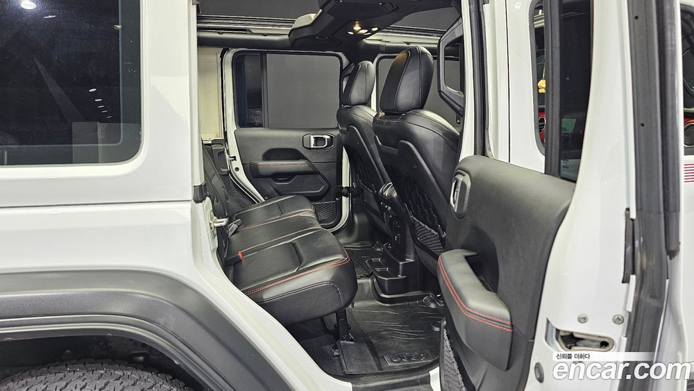 Jeep Wrangler (JL) 2.0 Rubicon Power Top 4 двери (03.2021)