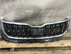 Решетка радиатора Skoda Kodiaq 16-22 Б/У Оригинал 565853653A