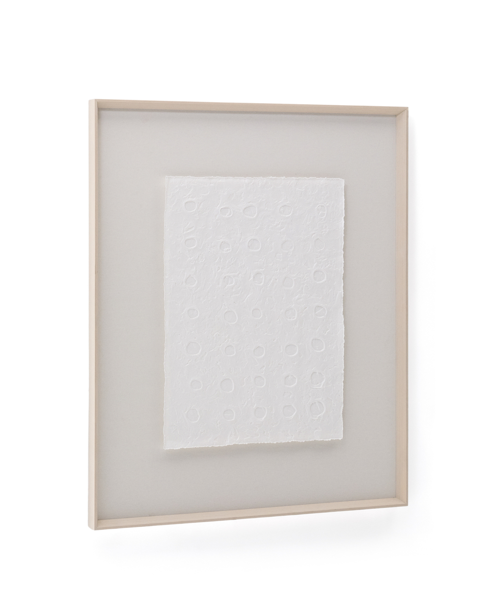 Olvin Абстрактная картина на белой переработанной бумаге с рельефным рисунком 103.6 x 123.6 cm