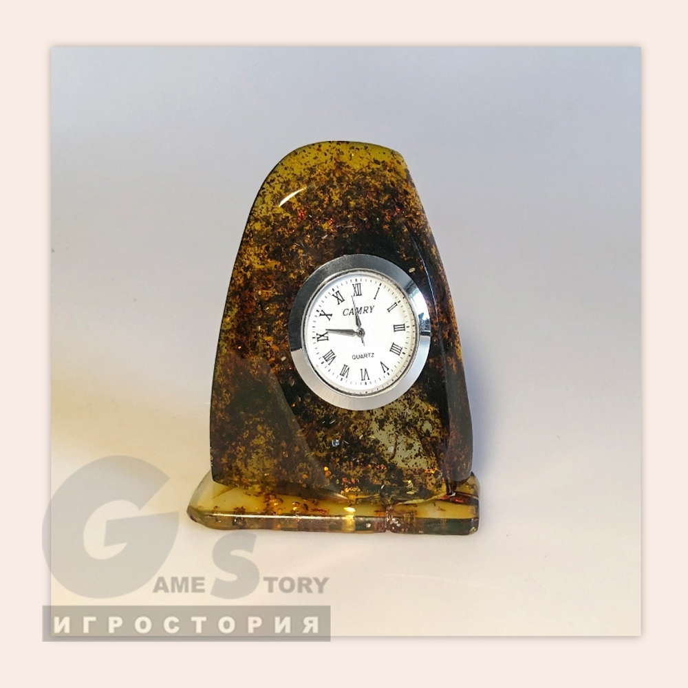 Часы из янтаря "Маяк Балтики"
