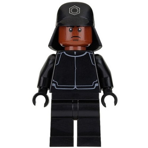 Офицер Сумисту sw0694