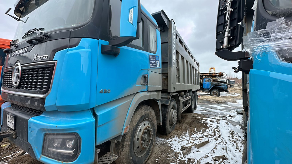 Shacman (Shaanxi) SX* 8x4 Самосвал SX33186V366 (Дизельный, 11,6 л, 423 л.с., МТ)