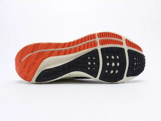 Кроссовки Nike Air Zoom Pegasus 39 Black/White/Orange