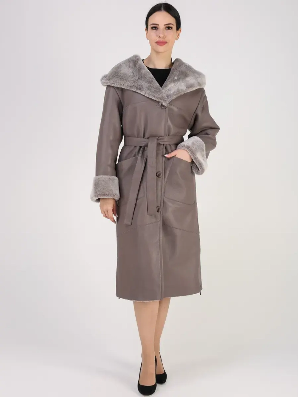 Дубленка зимняя натуральная с капюшоном длинная