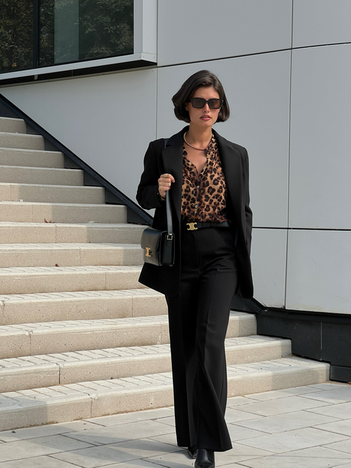 Жакет OVER из плотной ткани черный