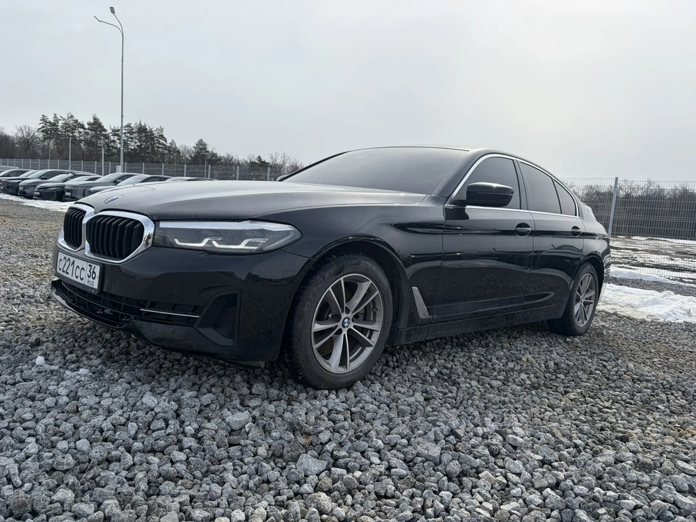 BMW 5-SERIES 520d