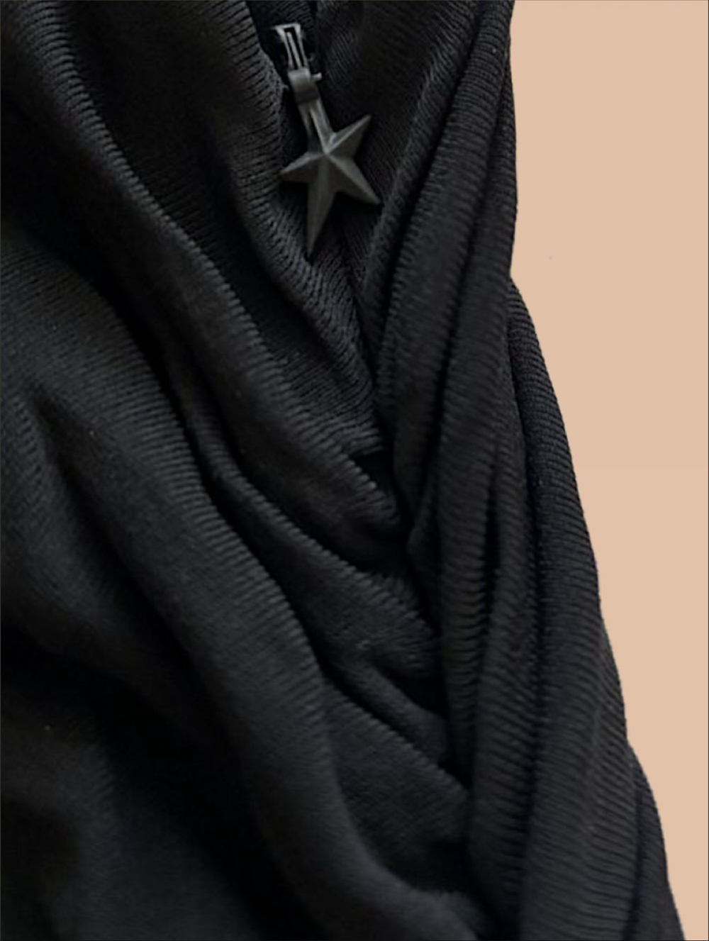 Платье MUGLER
