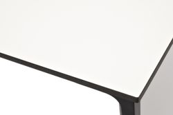 "Малага" обеденный стол из HPL 90х90см, цвет молочный, каркас черный