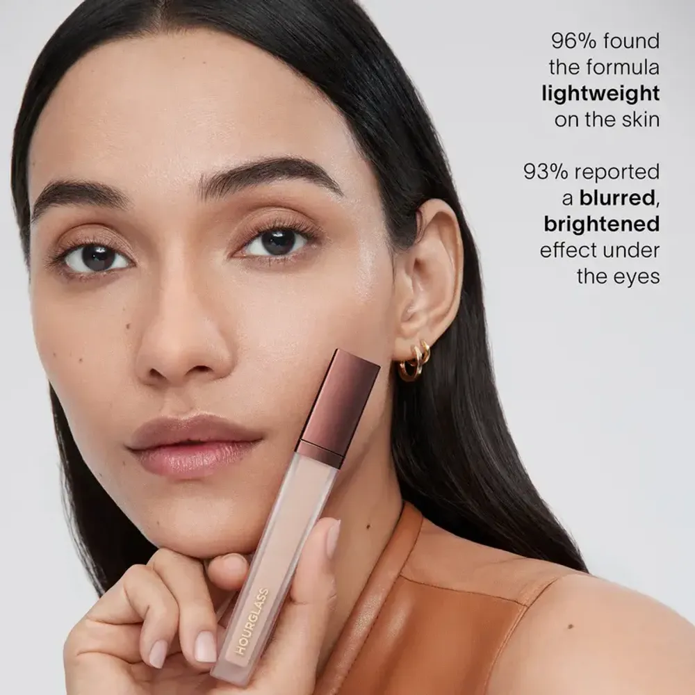 Консилер HOURGLASS Vanish Airbrush Concealer - #Cotton 2