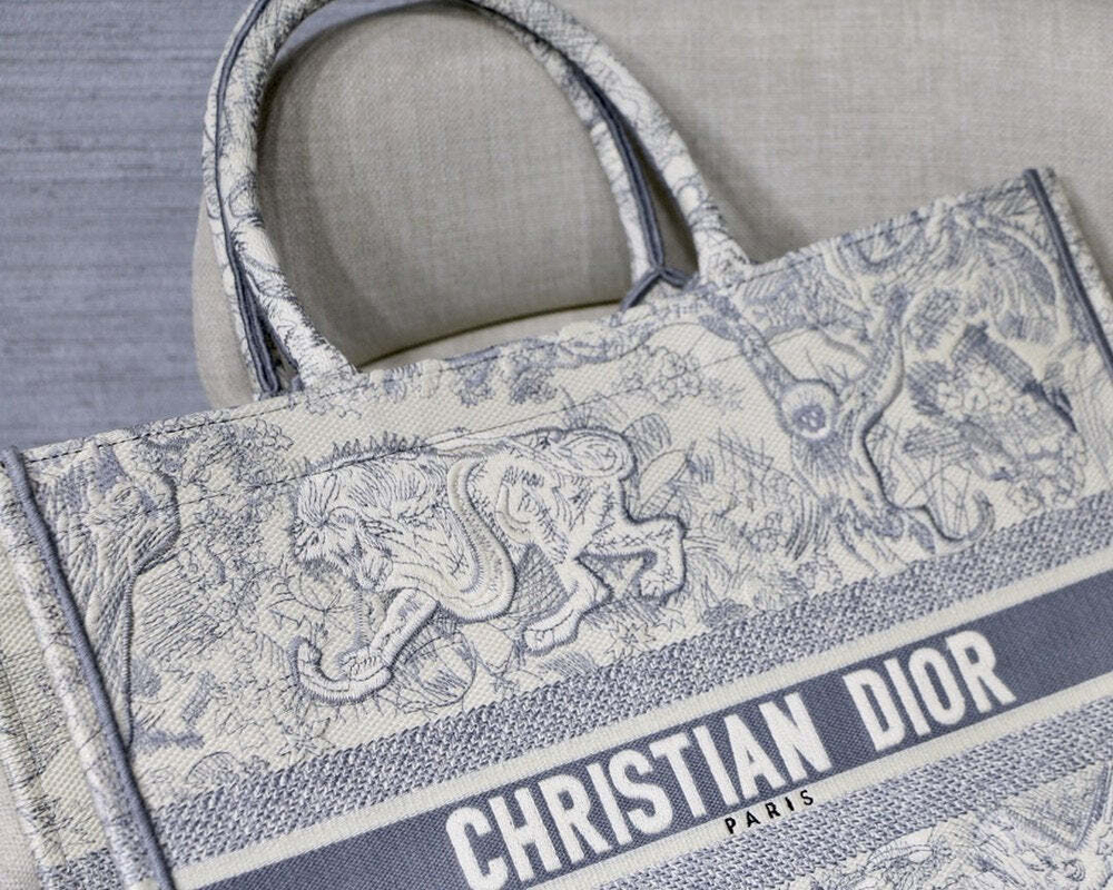 Christian Dior Book Tote 42 cm