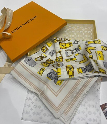 Платок Louis Vuitton