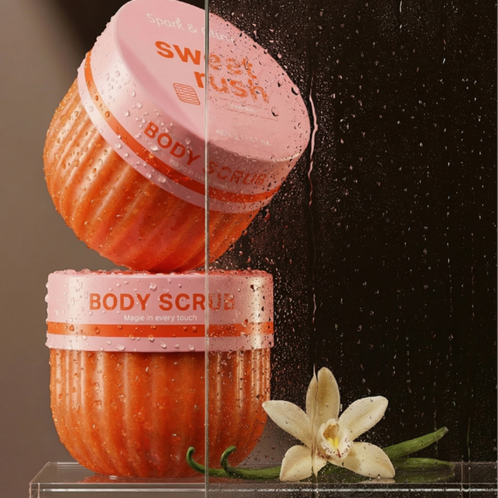 Скраб для тела с ароматом кокоса и цветочной ванили Spark&Glow Body scrub Vanilla blur, 400 г