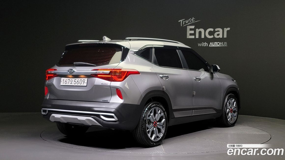 Kia Seltos Бензин 1.6 Turbo 4WD (09.2019)