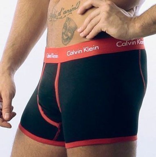 Мужские трусы боксеры Calvin Klein 365 Black Red CK13102