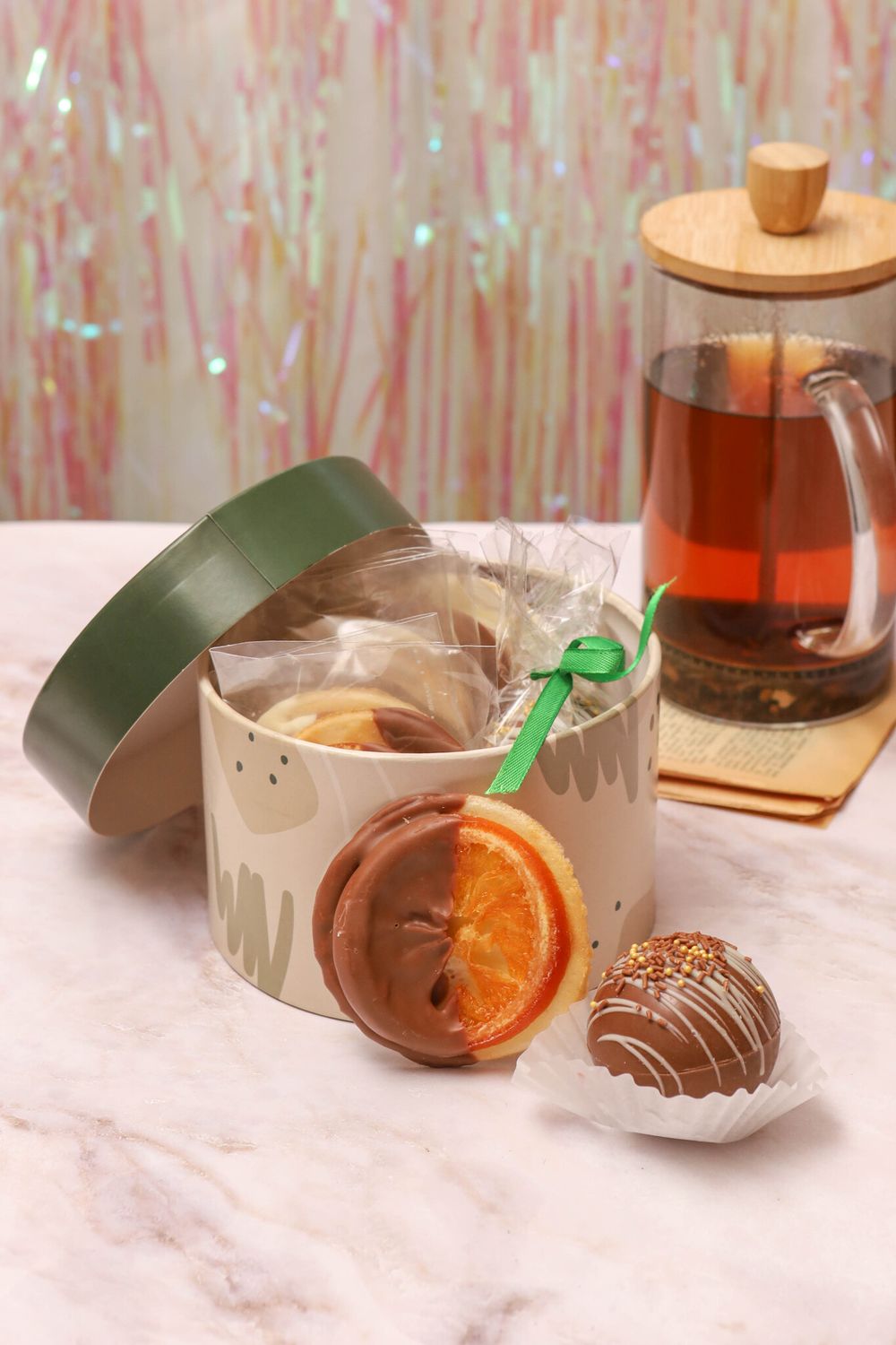 Набор "Цитрусовый аромат" - шар для напитка и ароматный десерт Набор "Цитрусовый аромат" - шар для напитка и ароматный десерт