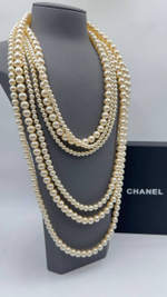 Бусы CHANEL