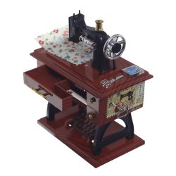 GAEM Изделие декоративное "Швейная машинка" (музык.), L13,5 W8 H16 см