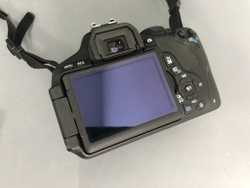 Canon EOS 600D (9.800 кадров)