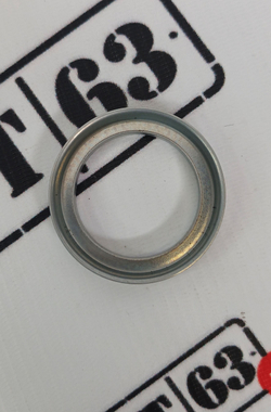 Сальник ведущей полуоси MAZDA GTA1-25-722